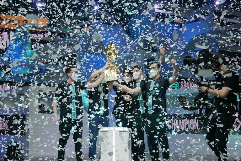 Afterpulse llega a Nintendo Switch como juego Premium con Soporte Cross-Play el 30 de Marzo